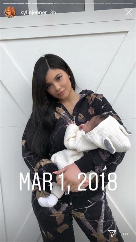 Kylie Jenner Just Shared New Photos From Stormis Birth Kylie Jenner