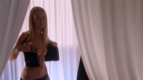 Rachel Skarsten Naked Telegraph