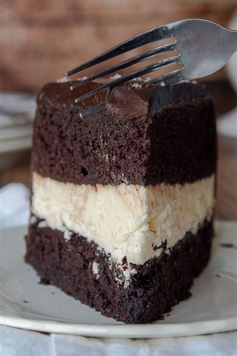 Remove from heat and add vanilla. Hostess Copycat Ding Dong Cake | Recipe in 2020 | Ding ...