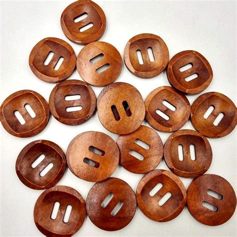 50pcs Wooden Buttons Coat Clothes Handcraft Natural Wood 30mm Diameter