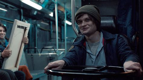 Ozark Actor Charlie Tahan Drives The Drunk Bus In New Movie