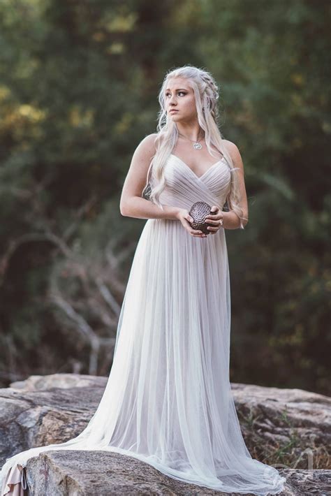 Pin On Game Of Thrones Inspired Wedding Shoot For The Style