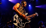 Watch the First Trailer for D’Angelo's Documentary 'Devil’s Pie'