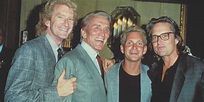 Así son Michael, Joel, Peter y Eric, los cuatro hijos de Kirk Douglas ...
