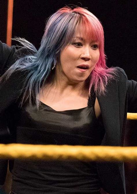 75 Hot Pictures Of Asuka Wwe Diva Unveil Her Fit Sexy Body The Viraler