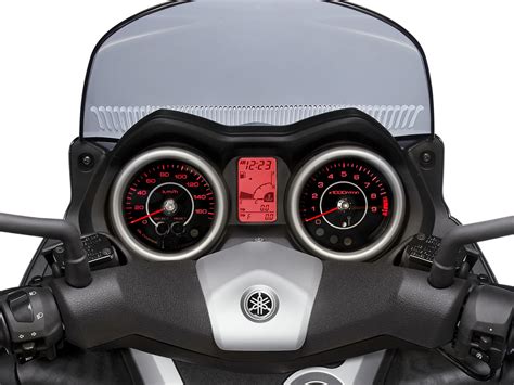Wilt u deze yamaha x max 250 kopen, of meer informatie ontvangen over deze motor, neem dan contact op met selling motorbikes. Can you ride a Yamaha X-Max 250 with an A2 licence?