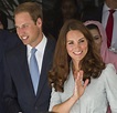 El príncipe Guillermo de Inglaterra y su esposa Catalina salen el ...
