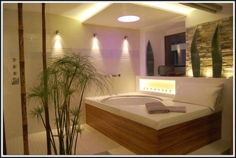 Die konzentration auf beige und weiß besitzt darüberhinaus eine wohltuende wirkung. Badezimmer Beleuchtung Indirekt Download Page - beste ...