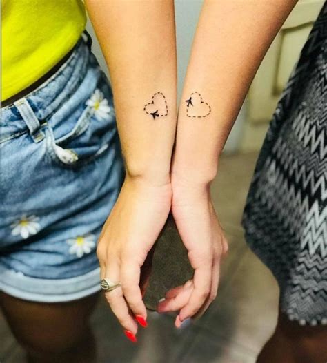 1001 Idee Per Tatuaggi Amiche Da Fare Insieme Geschwister Tattoo