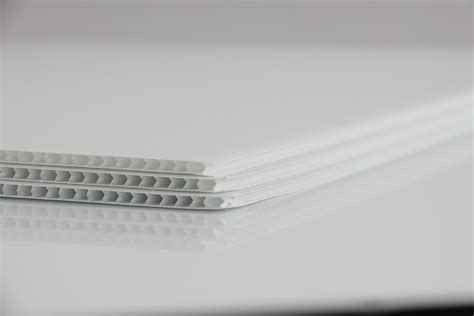 Corrugated Plastic Coroplast Sheets 48 In X 96 In X 4mm Full Sheet