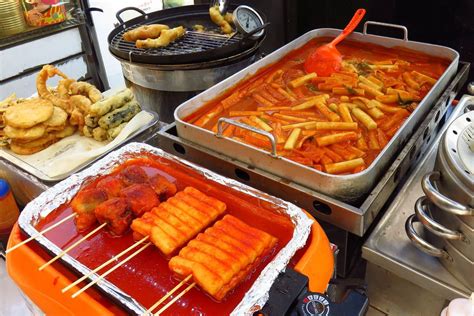 A Hungry Travellers Guide To Korean Street Food Korean Street Food