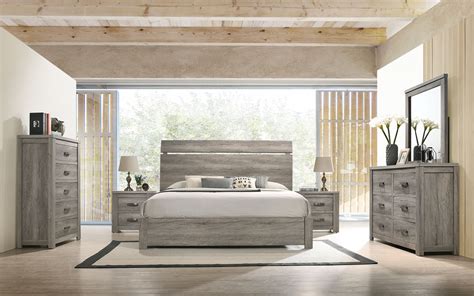 Floren Contemporary Weathered Gray Wood Bedroom Set King Panel Bed