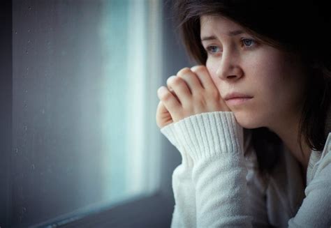 5 Reasons People Are Always Unhappy And Unfulfilled And How To