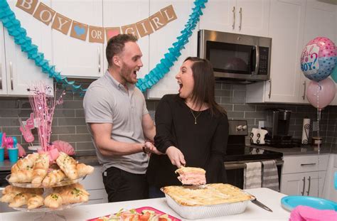 ‘gender Reveal Lasagna’ Proves This Cheesy Trend Has Gone A Fork Too Far