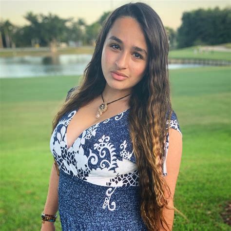 Jazz Jennings Proudly Shows Off Her Gender Confirmation Surgery Scars