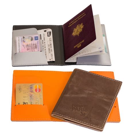 Etui Passeport Et Cartes De Crédit Personnalisé En Cuir Recyclé