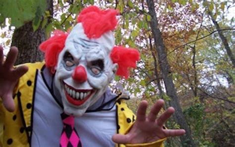 Pin By Cyberhutt West On Scary Clowns Creepy Clown Clowns In The