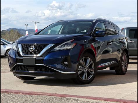 Spread across 4 trims, the murano ranges from around $32,510 for the murano s to a premium price of around $45,600 for the murano platinum. 2021 Nissan Murano Of Does Pics Reviews Specs Sv Economy ...