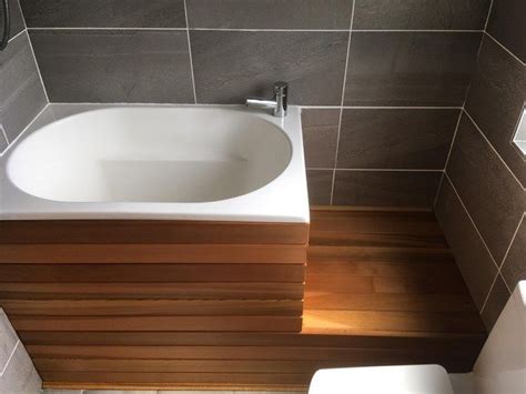 Deeper than the average bathtub, soaking tubs are designed to offer the ultimate in relaxation by allowing you to fully submerge. The Showa Bath - Compact Range Deep Soaking Bath | Small ...