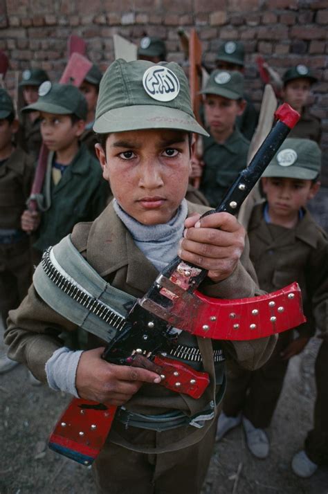 Afghanistan Child Soldiers Steve Mccurry Photojournalism Children