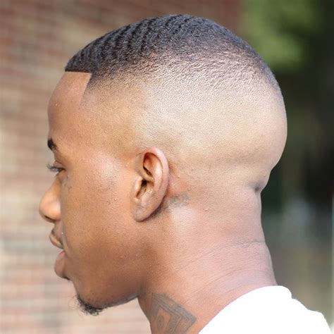 Check out this list of trendy&hot fade haircuts for black men! 100+ Cool Short Haircuts For Men (2017 Update)
