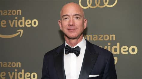 Jeff Bezos Starts 10b Fund To Fight Climate Change The Hollywood