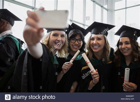 Teenager Girls Selfie Young Stock Photos & Teenager Girls Selfie Young Stock Images - Alamy