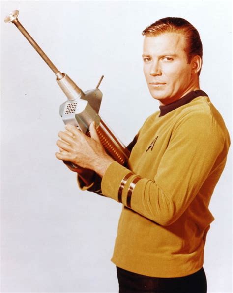 Il capitano Kirk va davvero nello spazio: William Shatner in orbita ...