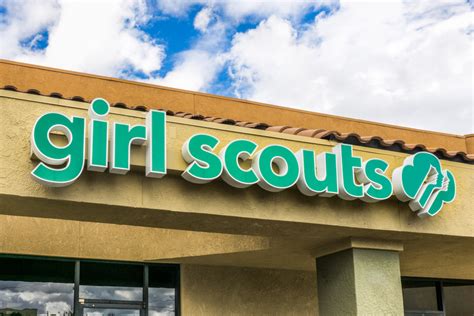 Girl Scout Uniforms Change With The Times Create This Look For Less