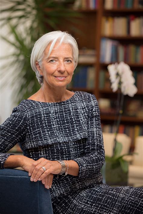 Christine Lagarde Quelle Est Sa Taille