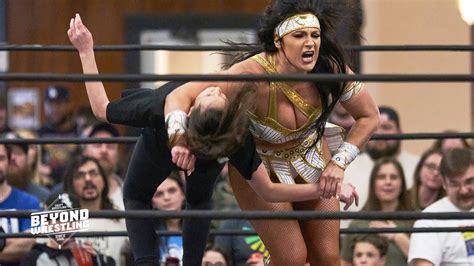 Unsanctioned Match Megan Bayne Vs Clara Carreras Women S Wrestling