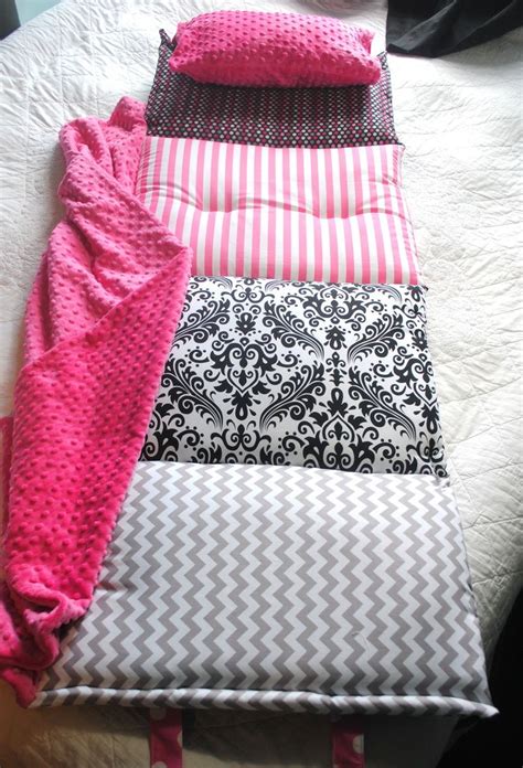Here i repair my rei litecore 1.5 sleeping pad. Nap mat for the girls | Nap mat pattern