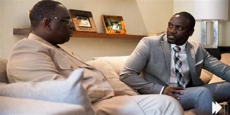 The smack that singer confirms he's considering a run for president in 2020. Sénégal : Le chanteur Akon, futur président des Etats-Unis ...