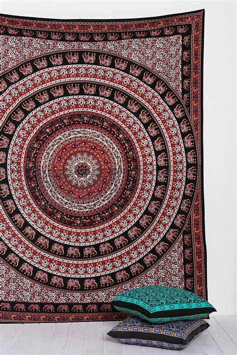 These elephant wall hangings are an impeccable example of traditional art and style to bring out the hidden beauty of your place. Pin on rooms/items i love/need