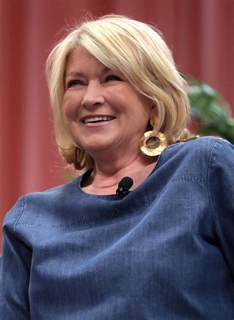 Martha Stewart Is 78 Years Old And Still Looks Young Like This