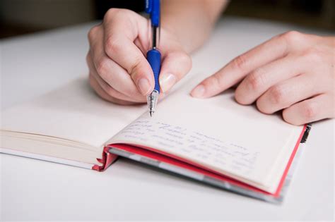 How Writing Heals Injuries Expressive Journaling Can Speed Up Physical