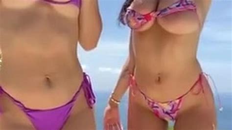 Emilyk8z Mati Marroni Lesbian Bikini Onlyfans Video Leaks
