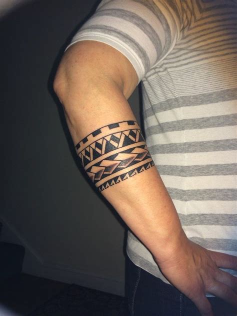 Armband Tattoo Symbole Und Bedeutungen Tribal Armband Tattoo Forearm Band Tattoos Tribal