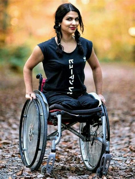 Dreamputees “beautiful Dak Girl Lovely Smile And Stumps ” Sports Clothes Fashion Wheelchair