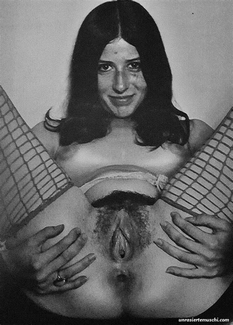 Vintages Nudes Haarige Muschi Bilder