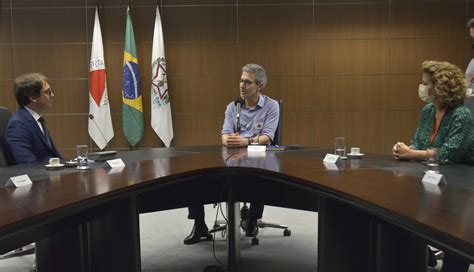 Agência Minas Gerais Governador Empossa Os Novos Secretários De Estado