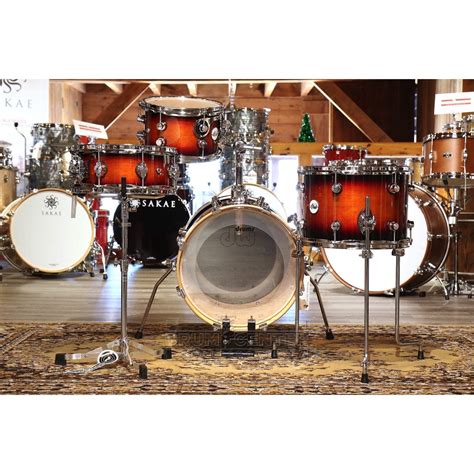 Dw Design Mini Pro 4pc Drum Set W16bd Tobacco Burst Lacquer Drum