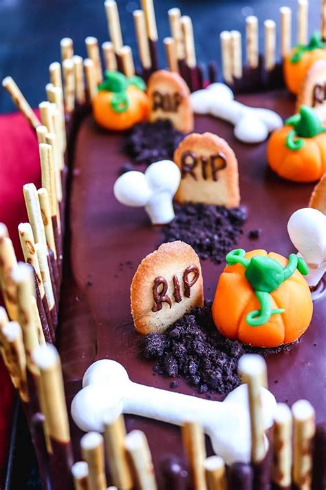 Gâteau cimetière pour Halloween | Deco pate a sucre, Halloween et