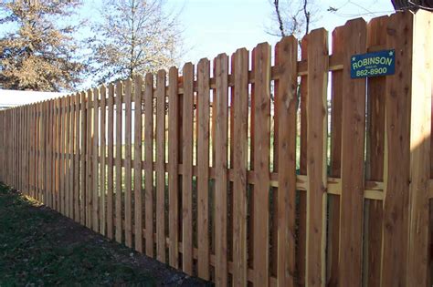 These types of fences can be used for pool. Wood Fence | Robinson Fence Springfield, MO - Wood Fencing ...