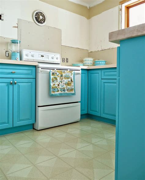 Kitchen Progress Turquoise Cabinets Check Dans Le Lakehouse