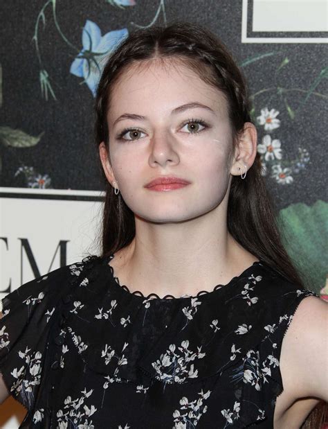 Mackenzie Foy Erdem X Handm Launch Event 03 Gotceleb