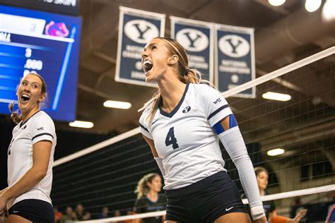Byu Women S Volleyball Sweeps Boise State In Ncaa Tournament Opener