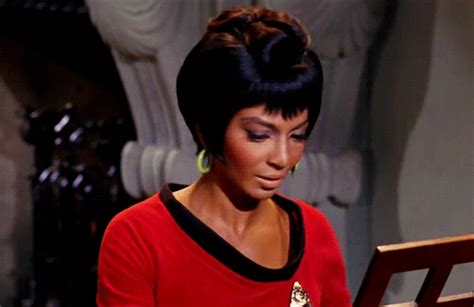 Nyota Uhura In Star Trek The Original Series Star Trek Ladies