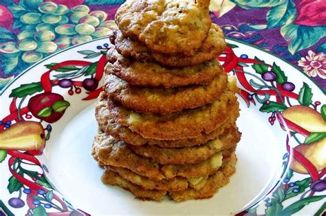 Cinnamon Chip Apple Cookies Recipe