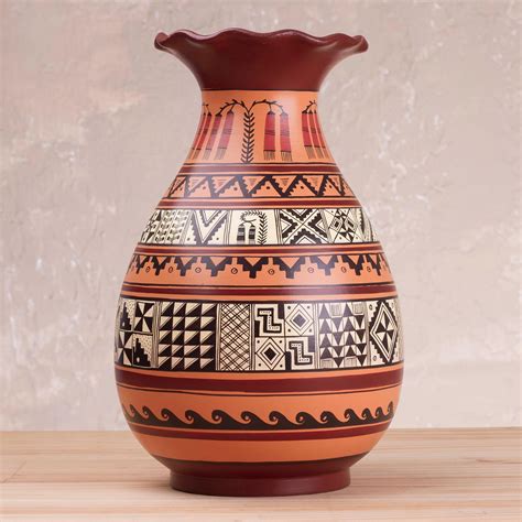 Handcrafted Decorative Cuzco Vase With Inca Motifs From Peru Inca